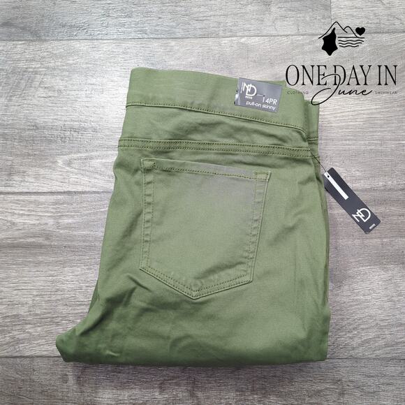 New Directions Petite Pull On Skinny Ankle Pants Size 14P - Picture 6 of 6